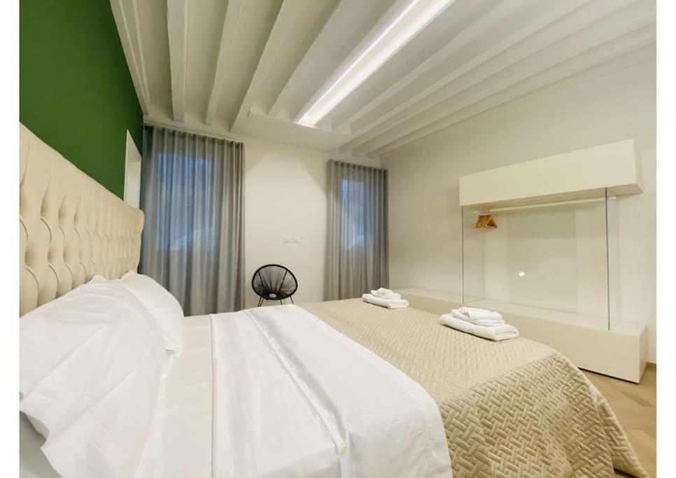 Sweet Time Venice, Luxury San Marco Frezzaria Apt! Ngoại thất bức ảnh