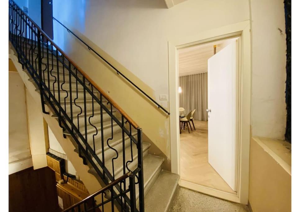 Sweet Time Venice, Luxury San Marco Frezzaria Apt! Ngoại thất bức ảnh